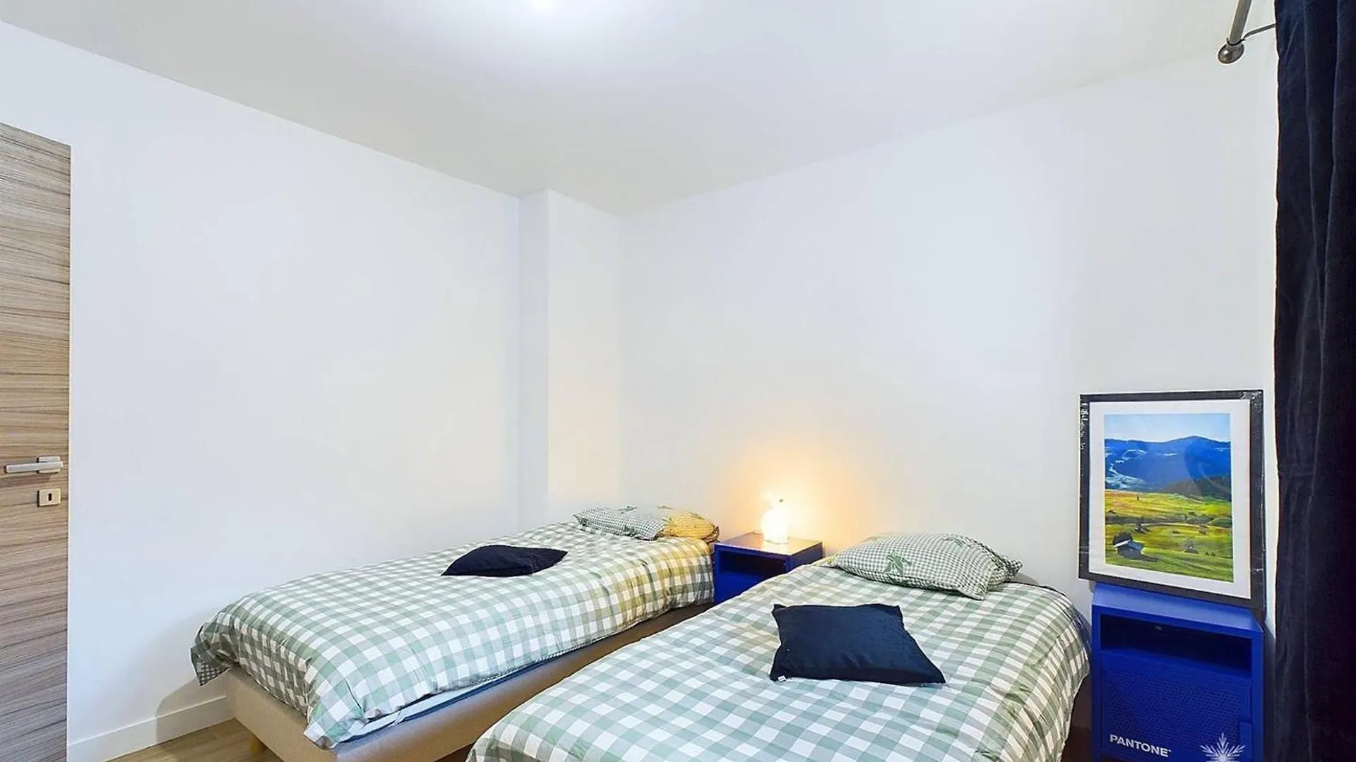 Appartement 5 Pieces Pour 8-10 Pers, Parking, Proche Pistes Et Commerces - Fr-1-398-670 Montvalezan Apartment