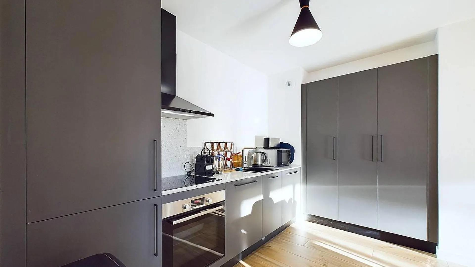 Appartement 5 Pieces Pour 8-10 Pers, Parking, Proche Pistes Et Commerces - Fr-1-398-670 Montvalezan